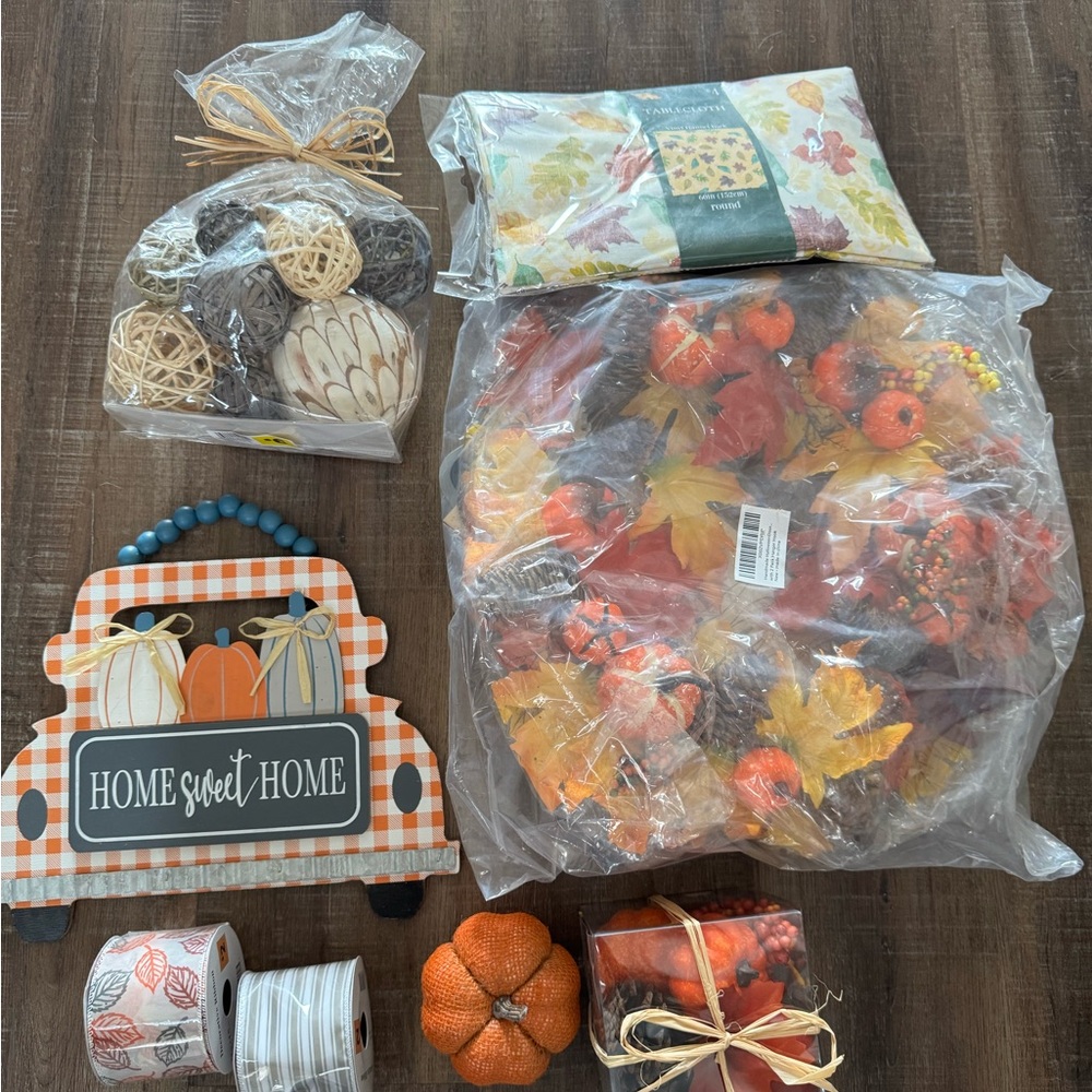 Autumn Home Decor Set with Pumpkin Accents